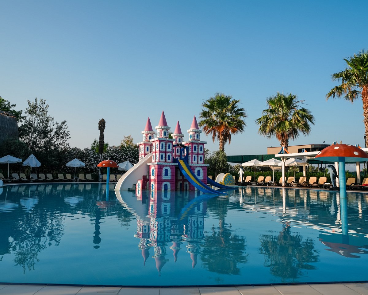 Calimera Serra Palace - Your family paradise in Turkey